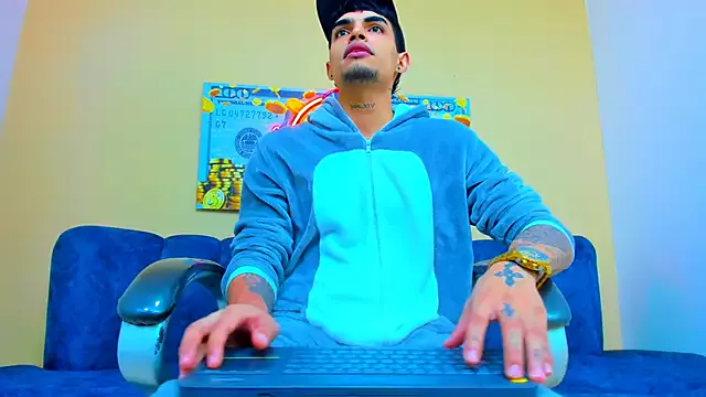 Freechat ariess_king on StripChat