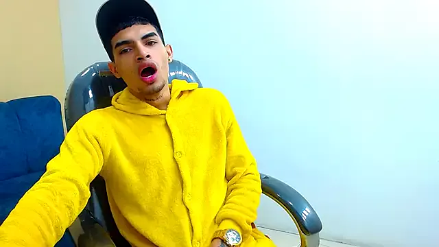 Freechat ariess_king on StripChat