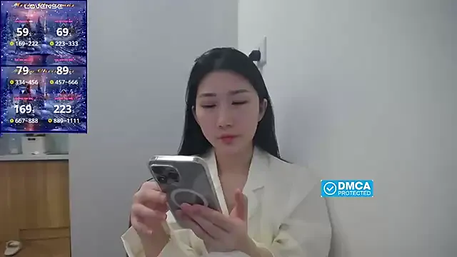 Offline Asiagirll on StripChat