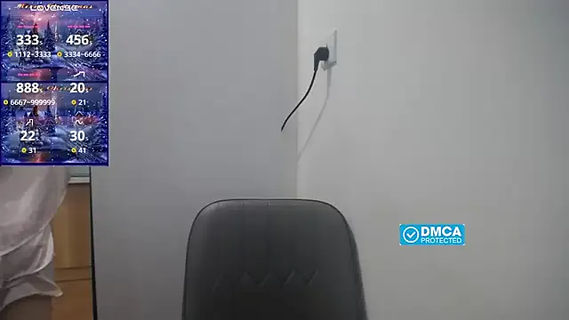 Offline Asiagirll on StripChat