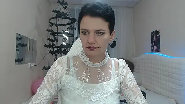 Freechat AvaSaturnian on StripChat