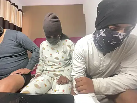 avnikaur on StripChat