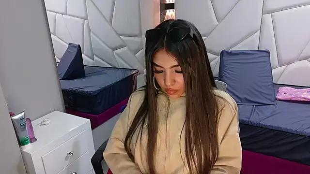 aysel_27 from StripChat is Freechat