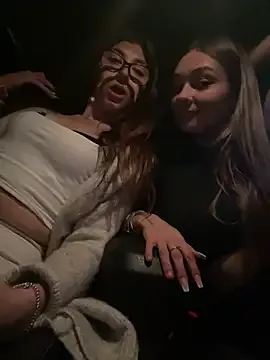 Offline badlills201 on StripChat