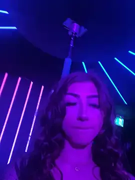 Offline badlills201 on StripChat