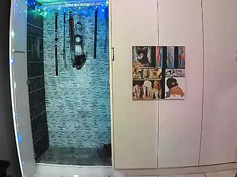 Offline BaDSubMiss on StripChat