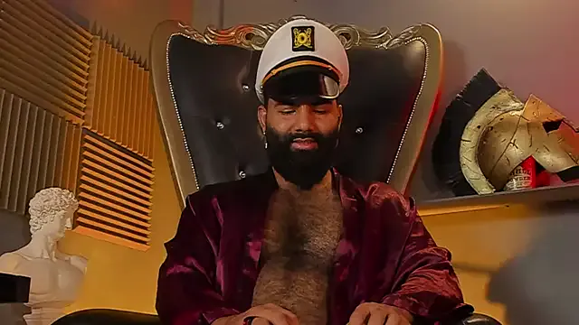 Offline BeardAndrew on StripChat