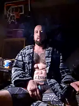 Offline Beardedtattood on StripChat