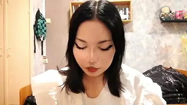 Beeping_Creature from StripChat is Freechat