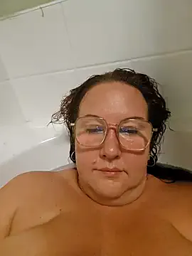 Offline Bekahblows on StripChat