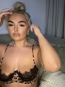 Offline BelleXx on StripChat