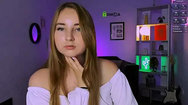 belly_bey from StripChat
