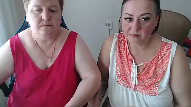 Offline Bertie_Adeline on StripChat