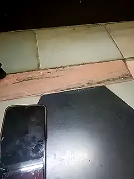 Offline bhavanitelu on StripChat