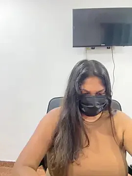 Black_Beauty997 on StripChat