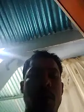 Offline blackhot30 on StripChat