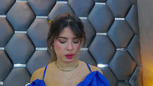 Offline BlaireParker on StripChat