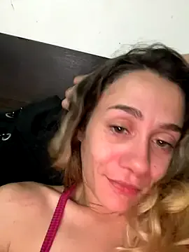 Offline blond-96 on StripChat