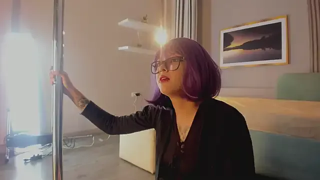 Offline Blue_Sixx on StripChat