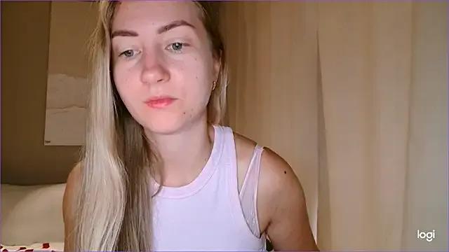 Offline BluueSilk on StripChat