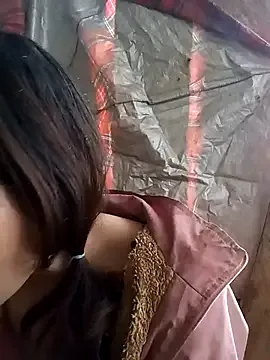 bonnie-00 on StripChat 