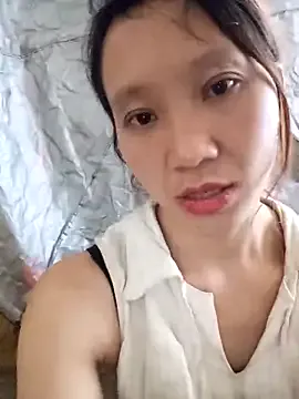 bonnie-00 on StripChat 