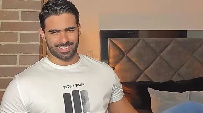 Freechat BradleySmithx on StripChat