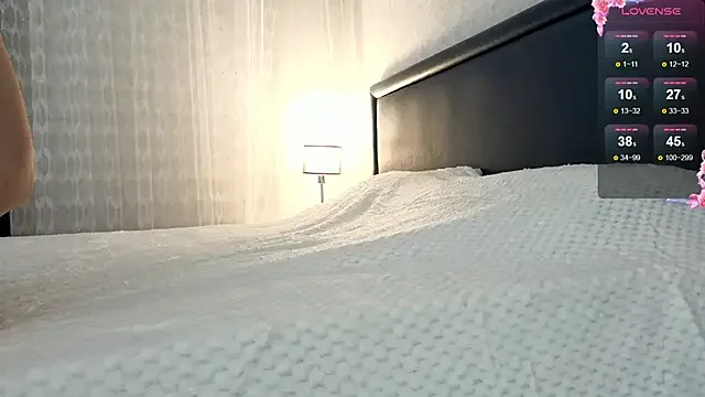 StripChat Brilliant-Kiss is Freechat Brilliant-Kiss — make us wet