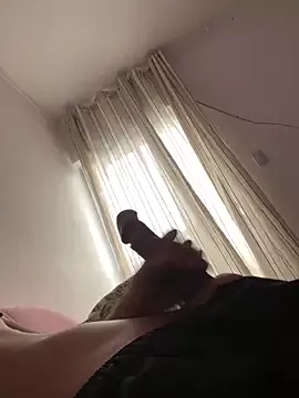 Offline Brito06 on StripChat