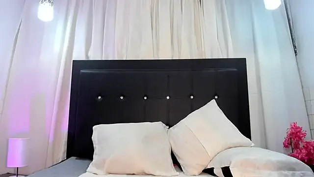 Offline brittany_williams_ on StripChat