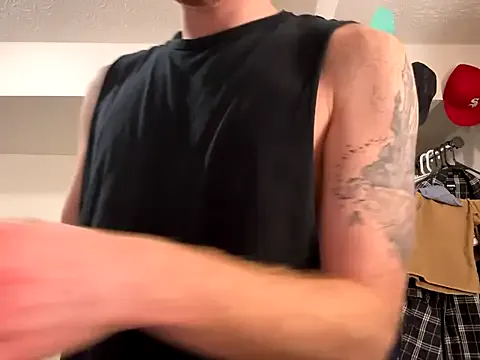 Offline brofcker on StripChat