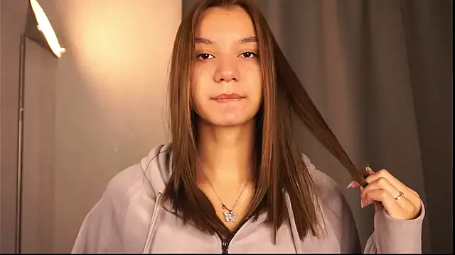 Freechat BrynnHolverson on StripChat