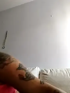 Offline canariamorbosa on StripChat