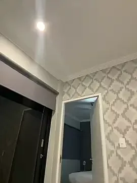 Offline CANDY_LICIOUS on StripChat