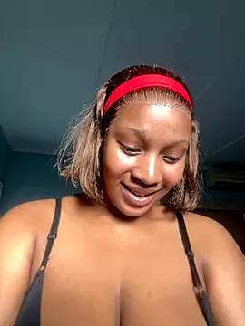 Offline Candy_Love_18 on StripChat