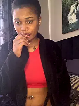 Freechat cardibabe on StripChat