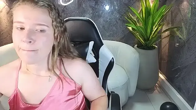 Freechat carla_tp on StripChat