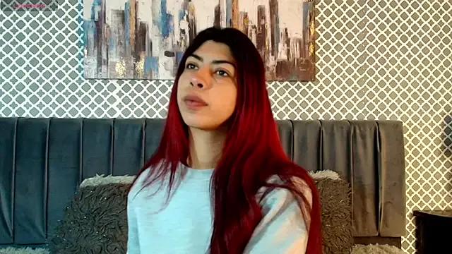 Cassie_bloom from StripChat