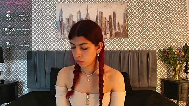 Cassie_bloom from StripChat