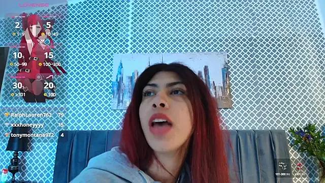 Cassie_bloom from StripChat