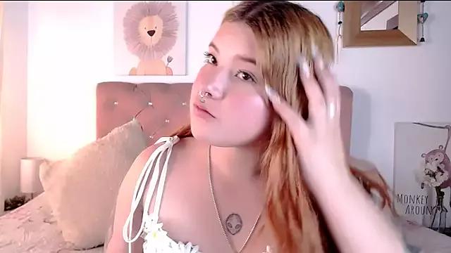 CelessteRedds from StripChat