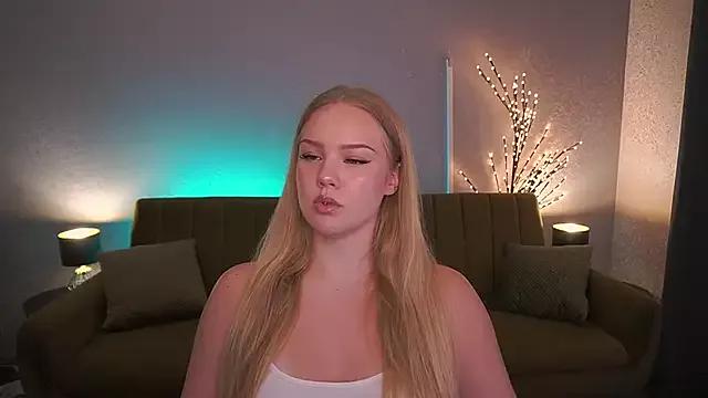 CelesteNoir from StripChat