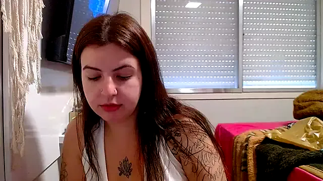 Offline chelbyy on StripChat