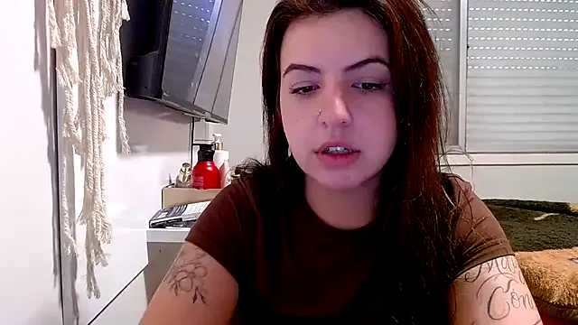 Offline chelbyy on StripChat