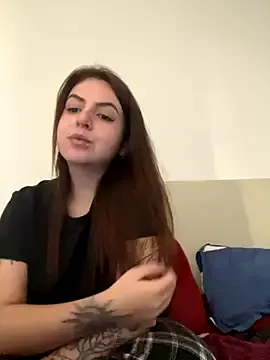 Offline chelbyy on StripChat