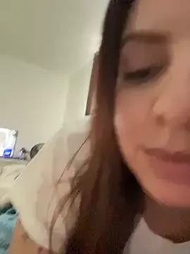 Offline chelbyy on StripChat