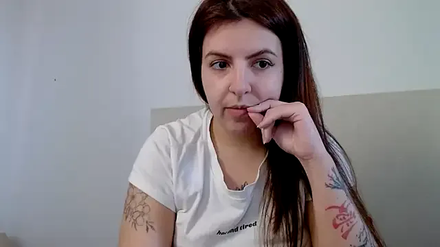 Offline chelbyy on StripChat