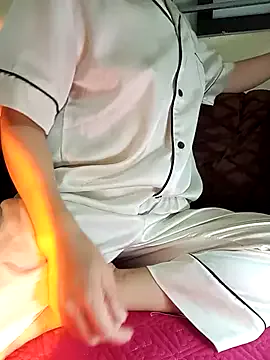 Freechat Cherry_Le02 on StripChat