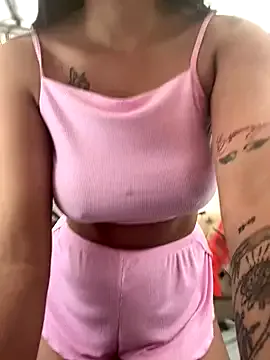 Offline CherrySmirkXXX on StripChat