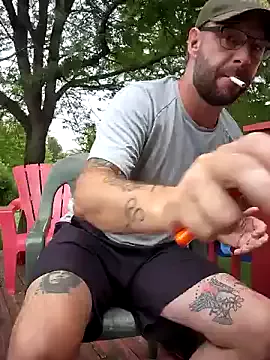 Offline Chiligrande6969 on StripChat